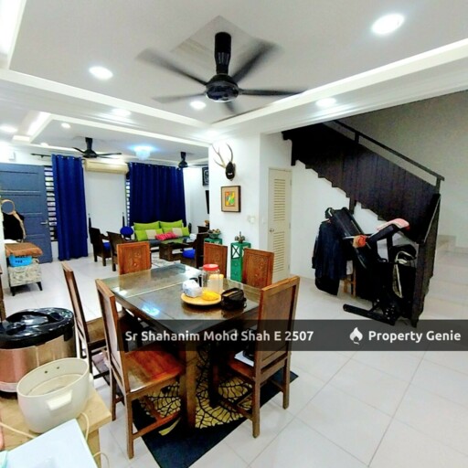 Corner Lot Double Storey Semi-D Cluster, Bayu Suria , Bandar Puncak Alam , Selangor