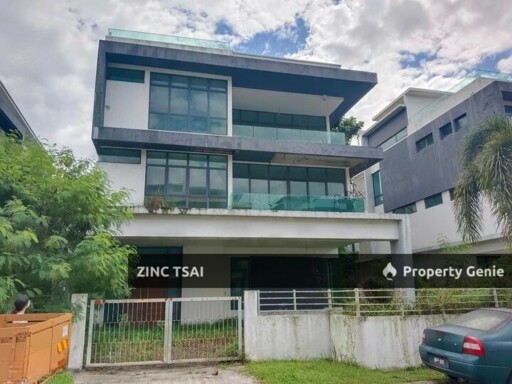 3 Storey Bungalow @ Laman Villa, Pekan Meru {Save RM 941,873} 5 mins Drive to Bandar Baru Klang LRT Station