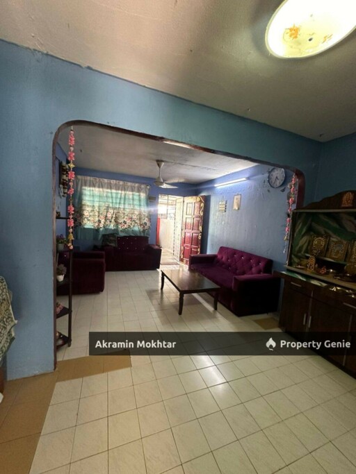 Freehold & Renovated | Double Storey Taman Dahlia, Seksyen BB11, Bukit Beruntung, Rawang