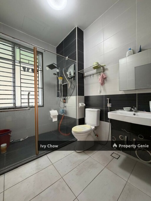 Double Storey Cluster Kempas Indah Rent