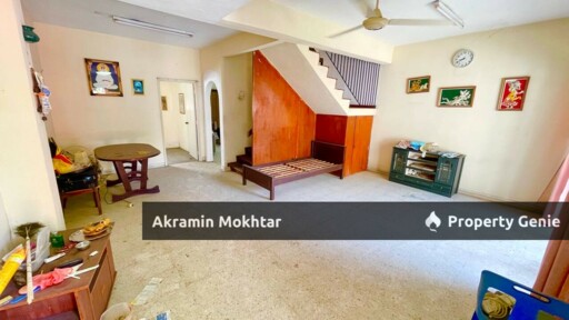 FREEHOLD &  NEAR MRT | Double Storey Taman Serdang Raya Seri Kembangan Selangor