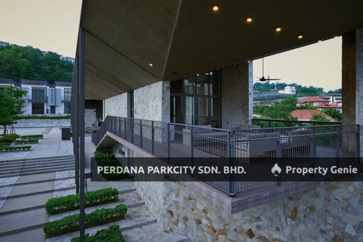 Casaman, Desa Parkcity