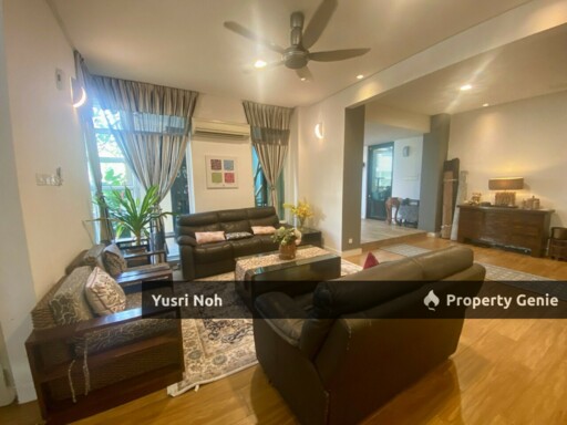 Double Storey Semi-D  Lake Valley Avenue 6 Bandar Tun Hussein Onn Cheras