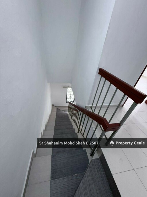 Double Storey Terrace Lorong Cakera Purnama, Fasa 3, Puncak Alam Selangor