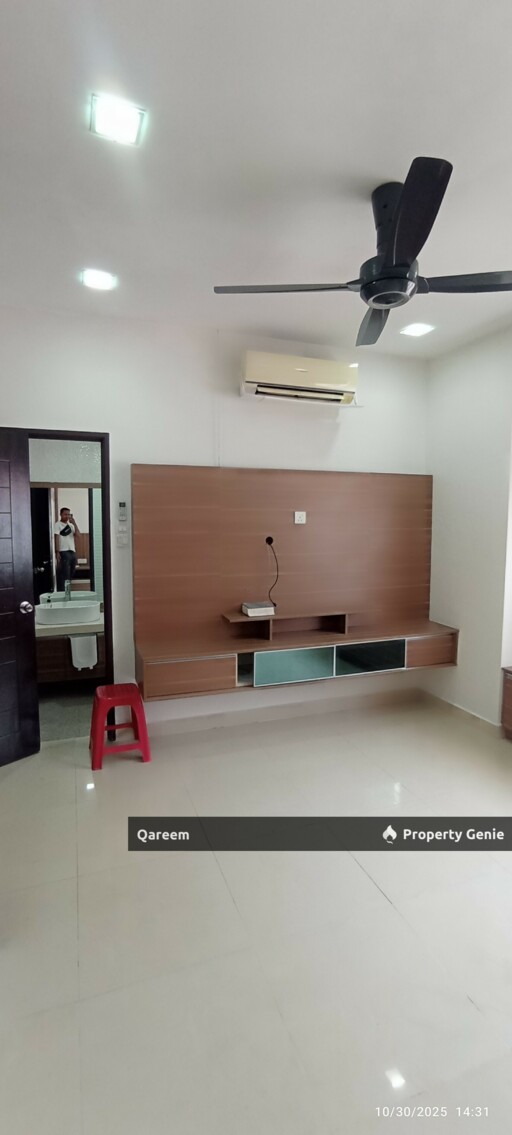 [RENOVATED] 2 Storey Tmn Sunway Batu Caves, Batu Caves. Guarded Gated
