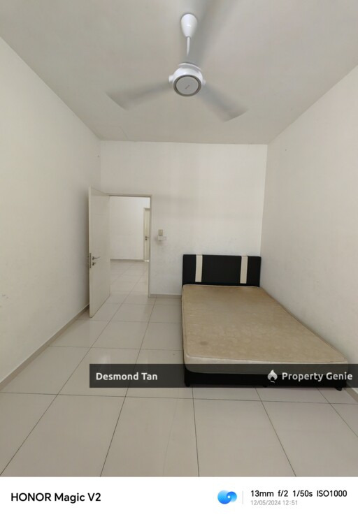 Hijayu 1, Hijayu 3, Suriaman , Sendayan ,Seremban ( Facing No House )
