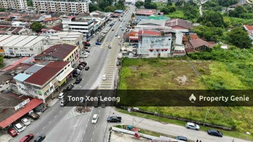 Kampung Enam Commercial Land for Rent !! Mainroad Side !!