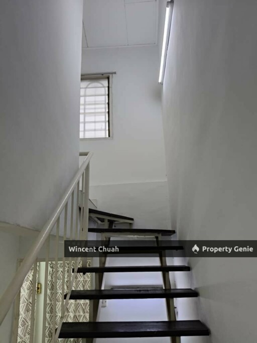 Desa Setapak 2.5 Storey Terrace , 3mins Walk to LRT Wangsa Maju