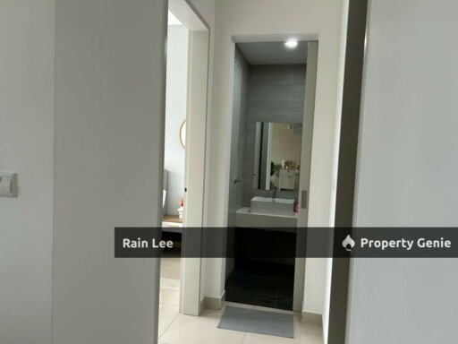 Fully Furnished / 3R2B1C for RENT / Nearby MRT & LRT Station