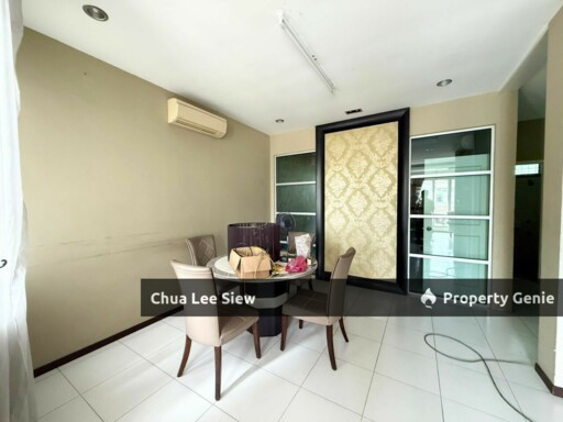 For RENT 🏡House 2.5 Storey Terrace 📍Taman Impian Emas