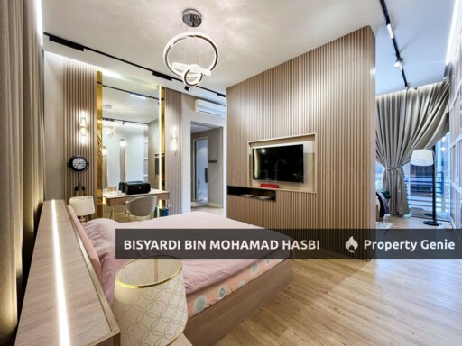 Fully Renovated With Swimming Pool, Double Storey Semi Detached Ficus Peak @ Denai Alam, Shah Alam.