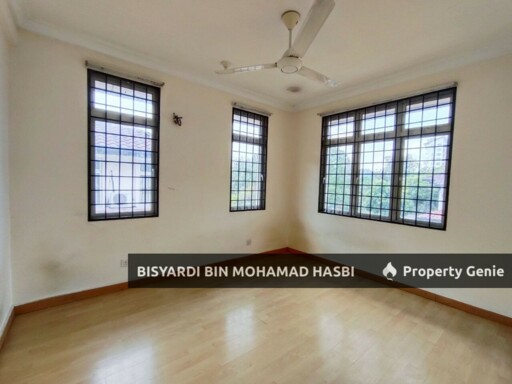 End Lot Extra Land 2 Storey Presint 14 Putrajaya.