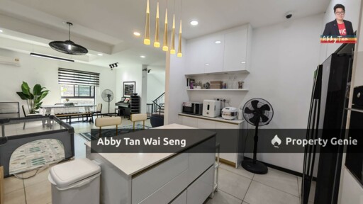 Prestige Semi-D @ Taman Manikar Likas | 3 Storey | Spacious & Renovated