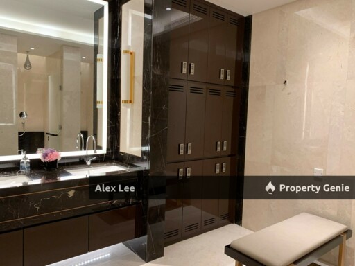 Pavilion Kuala Lumpur Most Luxury and Strategic Suite which Center of City for Sale and Rent