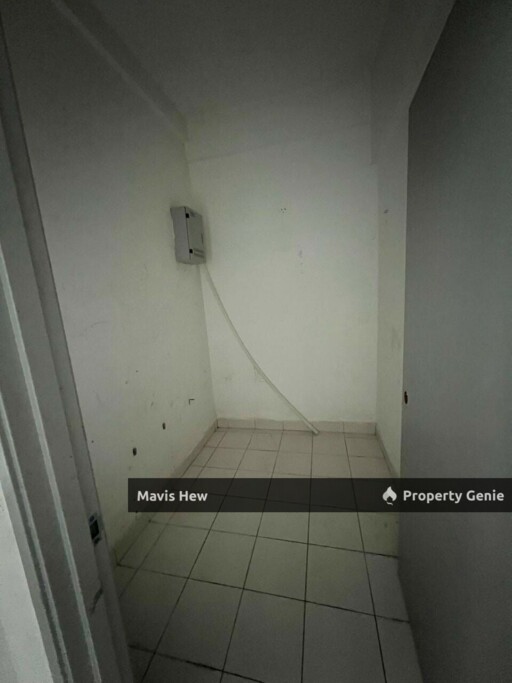 For Rent, The Twin Residence @ Tampoi, Partial Furnished