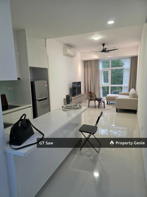 Met 1 residence mont kiara solaris dutamas newly furnished for rent