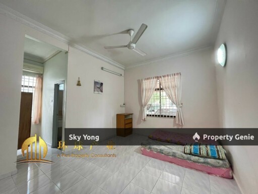 Double Storey Bungalow House @ Fully Furnished For Rent