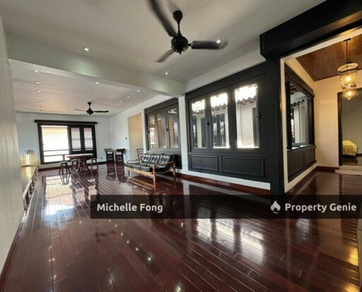 Taman Perling / 3 Storey Bungalow / Unique Unit /
