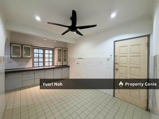 DOUBLE STOREY TERRACE HOUSE (GATED & GUARDED) TAMAN BUKIT SETIAWANGSA KUALA LUMPUR