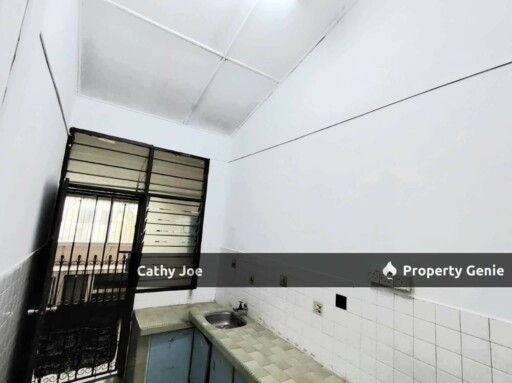 SINGLE STOREY TERRACE END LOT AT TASEK, IPOH