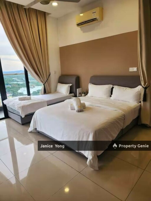 D'Pristine Medini