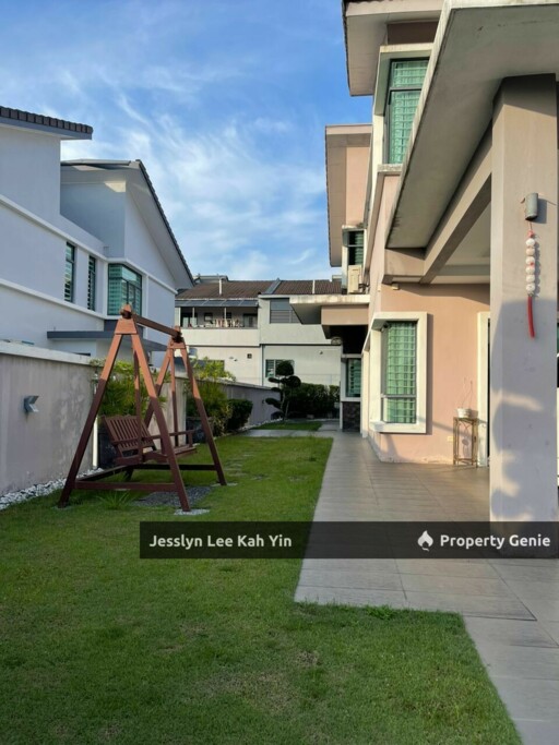 2 Storey Semi D Taman Bukit Jelutong Mantin, N9 For Sale