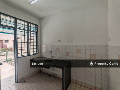2 Storey house-Bandar Armada Putra @ Pulau Indah,Port Klang-Ready Now