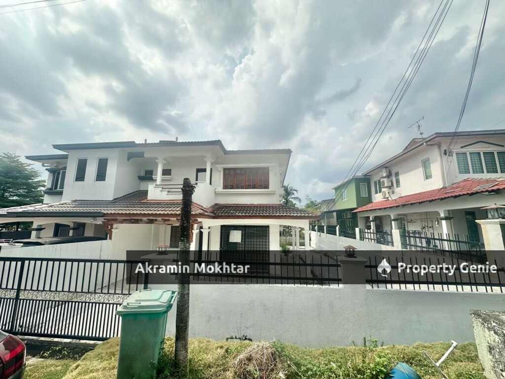 Freehold | Semi D Double Storey Jalan Taming Kiri Taman Taming Jaya Balakong