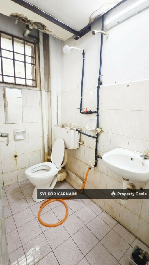 SHOP APARTMENT LORONG BATU NILAM 1C BUKIT TINGGI KLANG