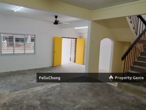 Taman Berlian 2 Sty Terrace,Jalan Berlian,Kluang,Renovated