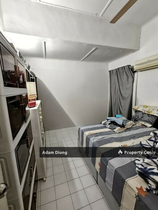Jalan Keembong  @Taman Johor Jaya @ Single Storey