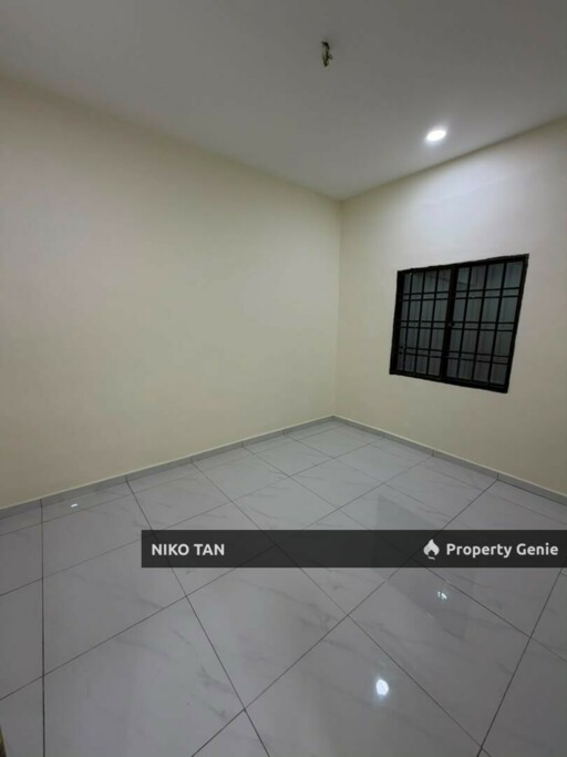 [CORNER]1-Storey Jalan Rotan Taman Sri Pulai For Sale