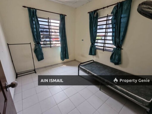 [CORNER LOT] TERES SETINGKAT BUKIT UBI, KUANTAN