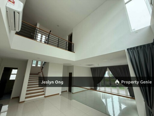 Triple Storey Villa House Senibong Cove @ Isola Villa for Rent