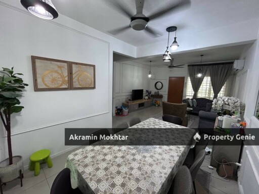 Freehold, Ground Floor, Renovated & Partially Furnished | Townhouse 1.5 Storey Park Villa Bandar Bukit Puchong 2, Puchong Selangor.