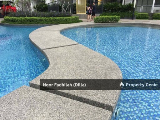 Corner and Spacious Unit Oasis 1 Condominium Mutiara Heights