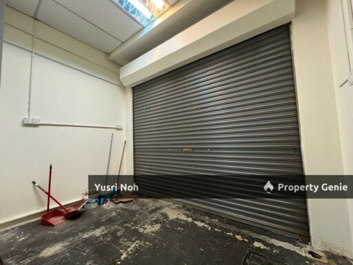 Shop PJU1 Ara Damansara for Sale - Facing Main Road