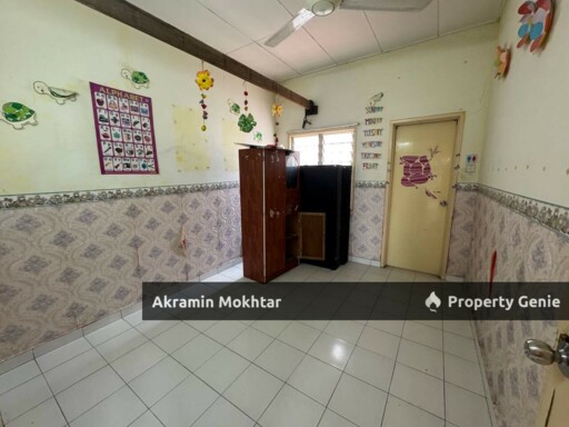 Freehold | Double Storey Corner Lot Terrace House @ Taman Pelangi Semenyih 1