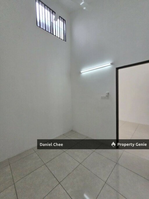 Botani New SIngle Storey Terrace House FOR RENT