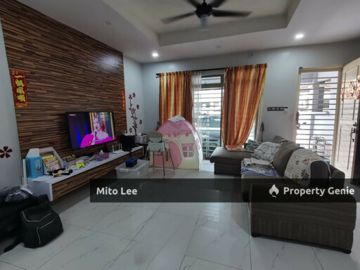 ✨🏡 Double Storey Terrace @ Mount Austin 双层排屋出售！ ✨