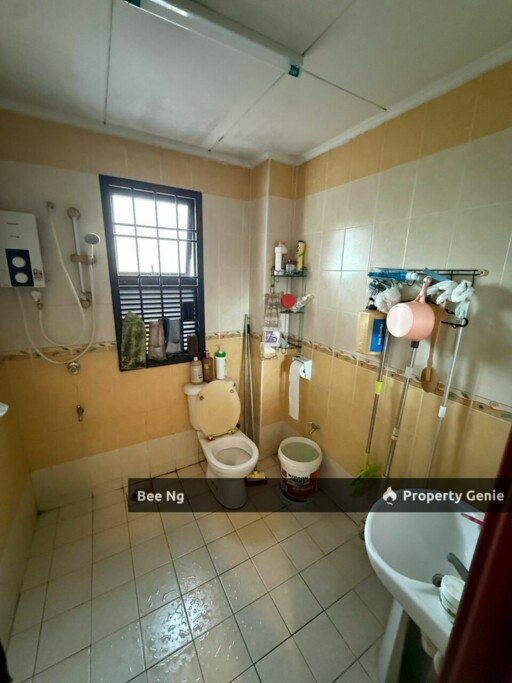 Taman Mutiara Rini / Jalan Utama / 2 Storey Terrace 20x90 / Full Loan / AAA Listing