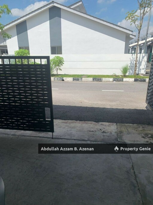 RUMAH MACAM BARU ‼️TAMAN RIA VISTANA📌PADANG SERAI