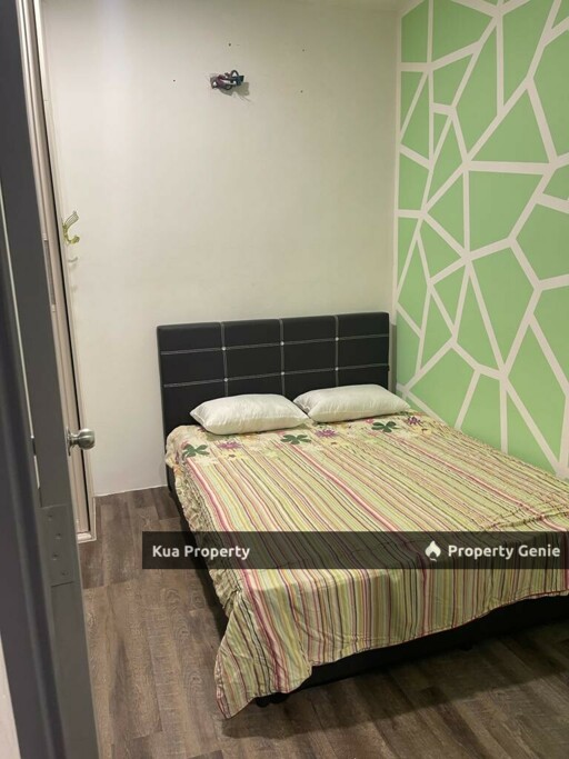 HK Square Apartment For Rent! at Stapok