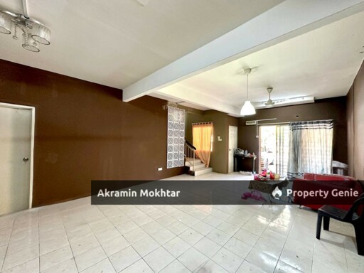 Freehold & Extended | Double Storey Terrace Intermediate Taman Universiti, Jalan Pintar, Kajang