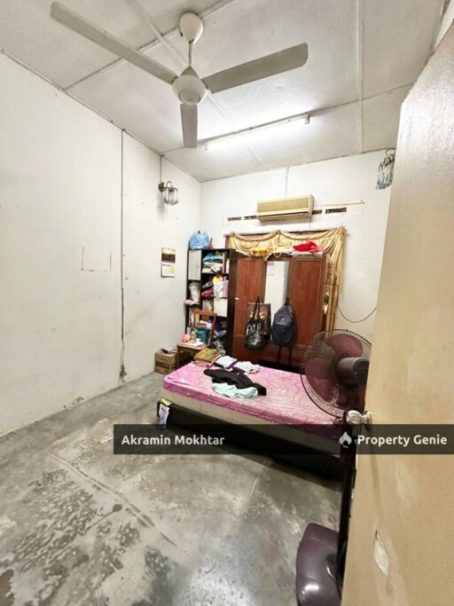 Single Storey Taman Perwira, Telok Panglima Garang
