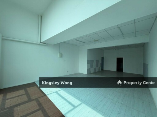 Panorama Lapangan Perdana Freehold Double Storey Shoplot Near Mart Residential Area