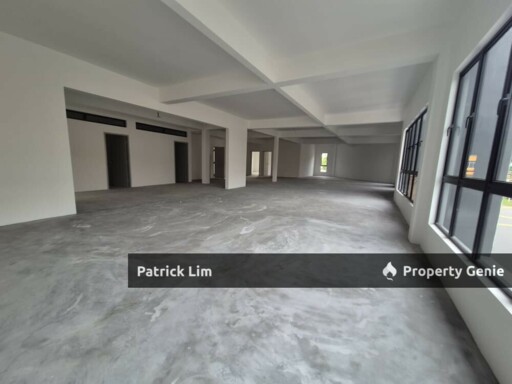 Taman Megah Bukit Beruang ShopLot🔥For Sale🔥