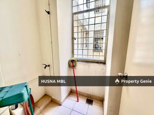Condominium Kondominium Kristal Seksyen 7 Shah Alam Below Market Near UiTM
