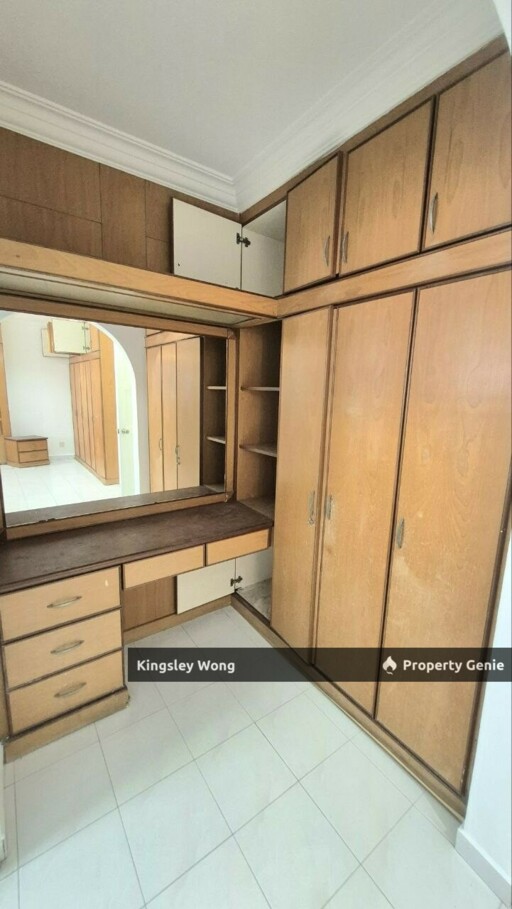 Ipoh Garden 2.5 Storey Terrace House Simple Renovated