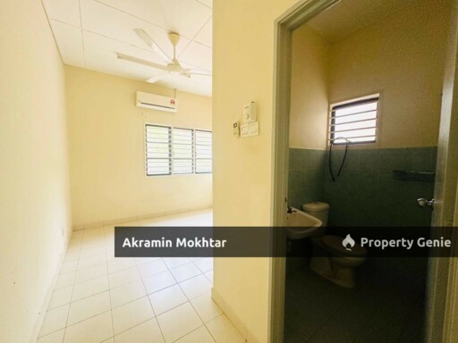 Freehold, Facing Open & Partially Furnished | 1.5 Storey Semi D Taman Desa Utama, Sg Merab, Kajang ✅